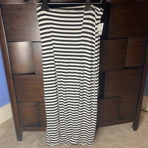 Brand new black & white striped long skirt from Discovery Clothing